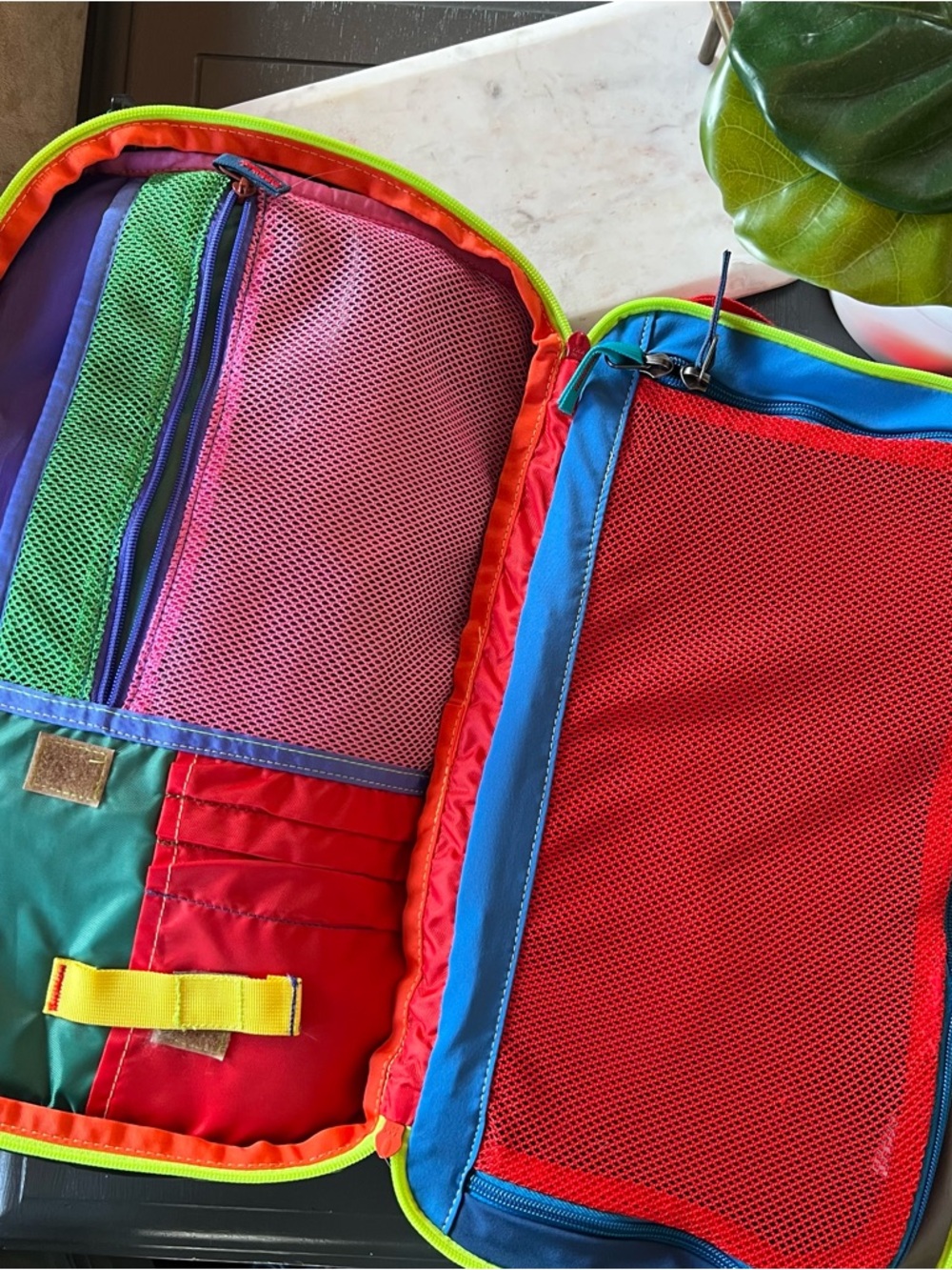 cotopaxi TARSA 16L Del Dia backpack colorful black pink teal backpack travel - Picture 6 of 10